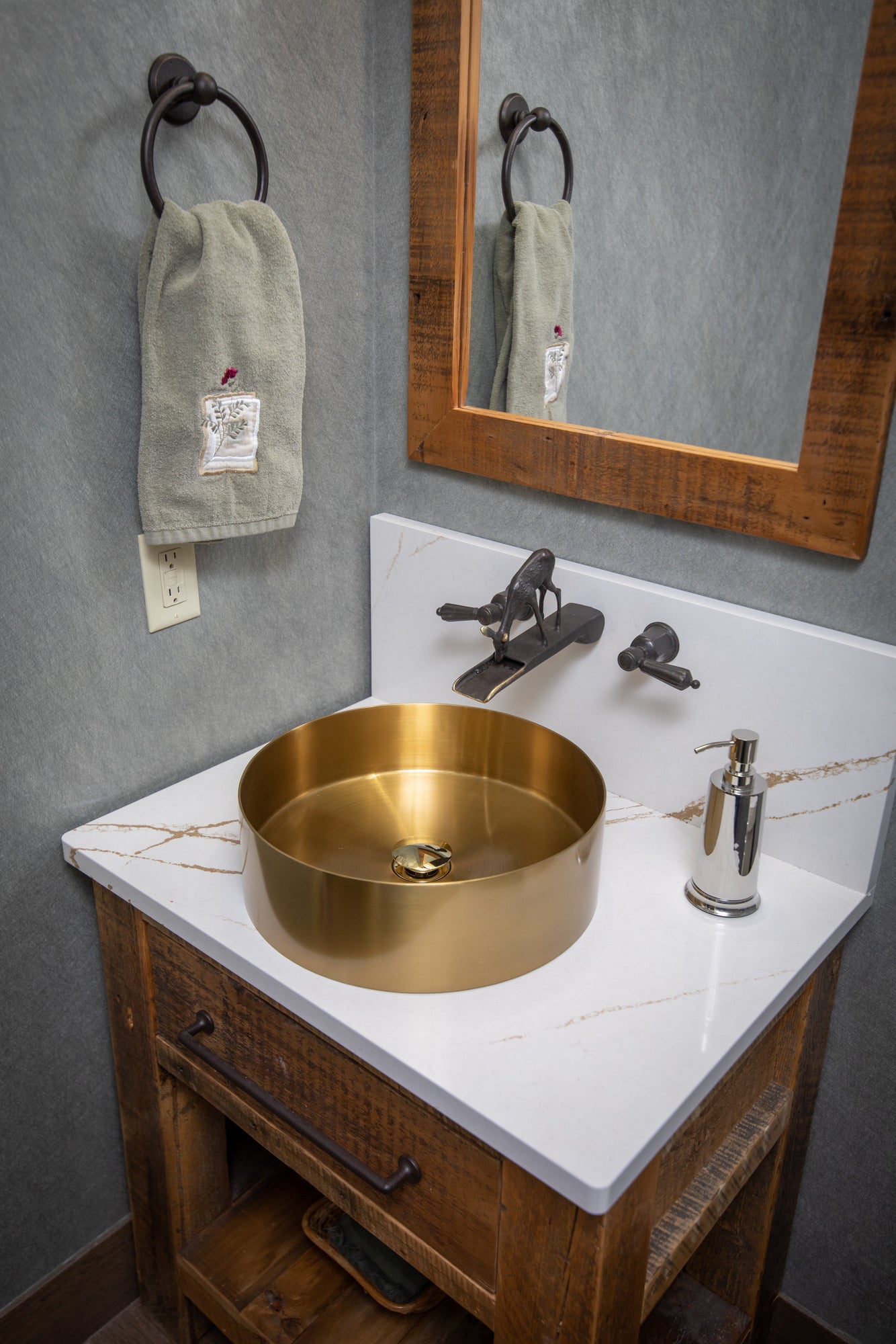 Eden Bath, 15" Round Stainless Steel Bathroom Vessel Sink with Drain in Gold